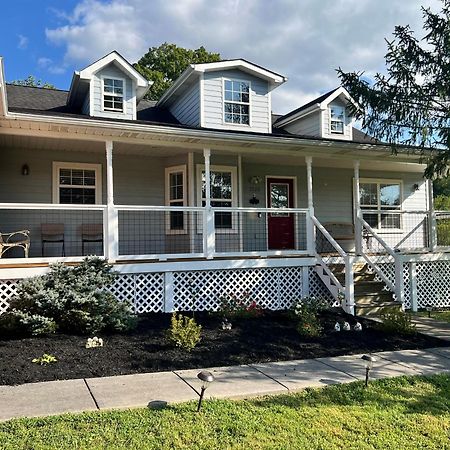 Bears Valley Inn - Great Location! - Peaceful, Children And Dog Friendly Retreat - Less Than 15 Min To All Attractions - Private Pool Club & Fishing Hole - Game Room With Tv Sevierville Eksteriør billede