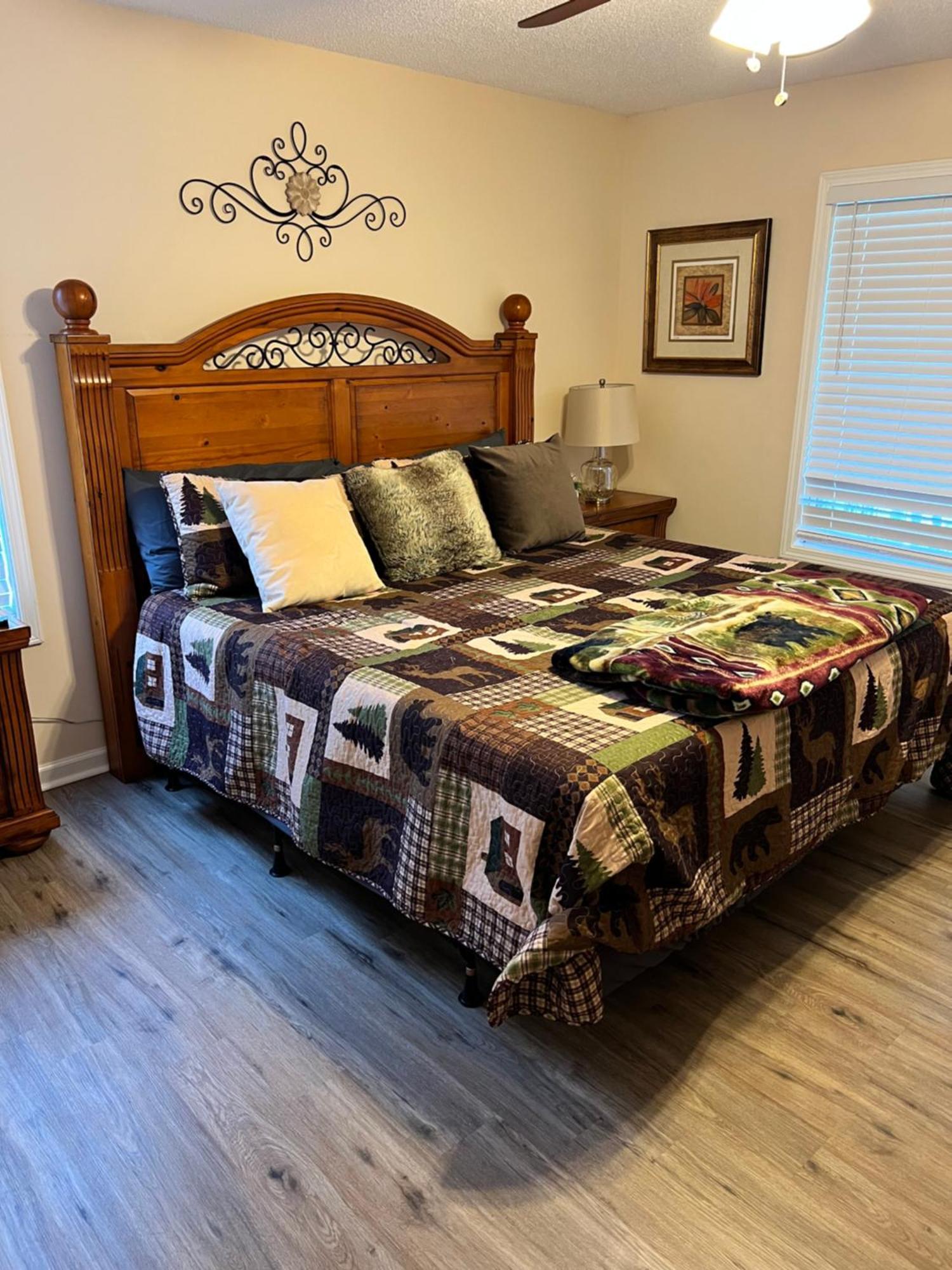 Bears Valley Inn - Great Location! - Peaceful, Children And Dog Friendly Retreat - Less Than 15 Min To All Attractions - Private Pool Club & Fishing Hole - Game Room With Tv Sevierville Eksteriør billede